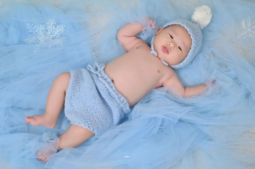 河池四个半月宝宝发育标准